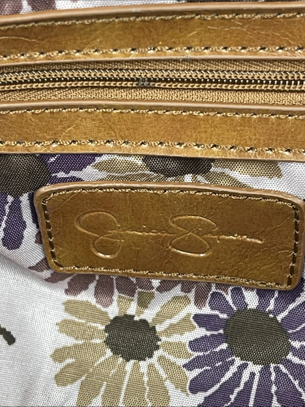 JESSICA SIMPSON  HOBO Tote/PURSE /Bag with Floral Lining - Tan GOLD DETAILS